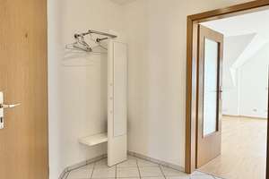 3 ZKB Maisonette mit Garage – Die vollständige Adresse der Immobilie erhältst du vom Anbieter., 85049 West, Ingolstadt – Vorschaubild 3