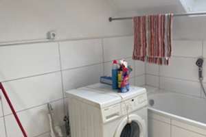 Duisburg - Duissern :  Dachgeschosswohnung mit EBK – Konradinstraße 30, 47058 Duissern, Duisburg – Vorschaubild 10