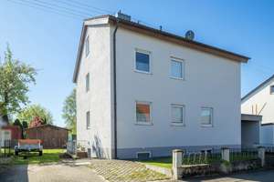 Gelegenheit: 1 bis 2-Fam.-Haus mit PV in beliebter Lage von Memmingen/Amendingen! – Die vollständige Adresse der Immobilie erhältst du vom Anbieter., 87700 Amendingen, Memmingen – Vorschaubild 4