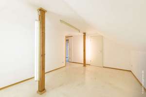 Einfamilienhaus-Bungalow mit schönem Südgarten (5 Gehminuten zur S-Bahn) – Die vollständige Adresse der Immobilie erhältst du vom Anbieter., 82223 Eichenau – Vorschaubild 18