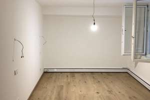 Historisch sanierte Altbauwohnung im Herzen von Regensburg – Die vollständige Adresse der Immobilie erhältst du vom Anbieter., 93047 Innenstadt, Regensburg – Vorschaubild 5