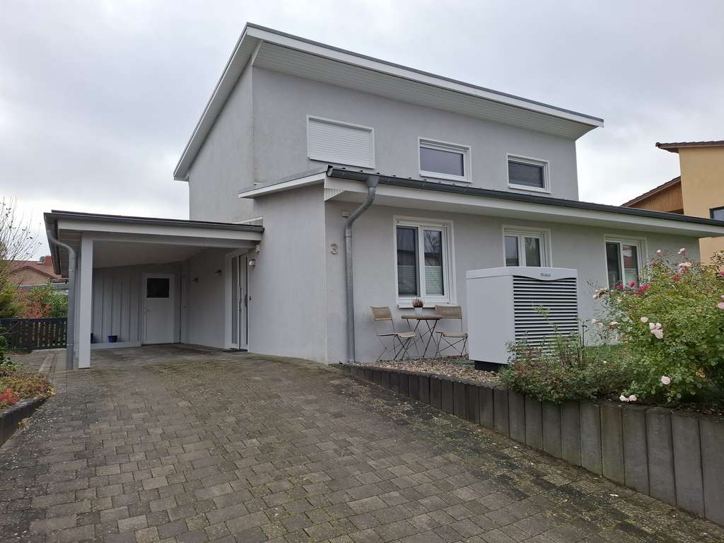 EFH mit 4,5 Zimmern,  Garten & großer Terrasse in Neumühle, Privatverkauf