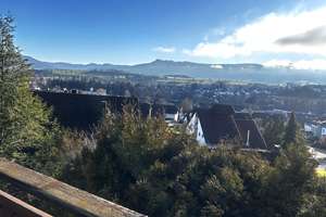 Haus mit viel Licht, Platz und Aussicht. Auch als Generationenhaus oder mit Praxis geeignet. – Die vollständige Adresse der Immobilie erhältst du vom Anbieter., 72336 Balingen – Vorschaubild 4