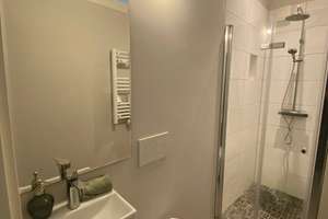 Restauriertes Gründerzeithaus in Bonn-Beuel (Combahnviertel)/Altbaucharme / hohe Decken / 6,5 Zimmer – Die vollständige Adresse der Immobilie erhältst du vom Anbieter., 53225 Beuel-Mitte, Bonn – Vorschaubild 13