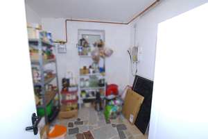 | Lebensräume! | 

Gepflegte Doppelhaushälfte mit Garten, Garage und Ausbaureserve – Die vollständige Adresse der Immobilie erhältst du vom Anbieter., 93142 Maxhütte-Haidhof – Vorschaubild 16