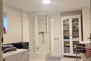 Kempfenhausen: Attraktive Villa in bester Lage zum Wohlfühlen mit genug Platz für die ganze Familie – Die vollständige Adresse der Immobilie erhältst du vom Anbieter., 82335 Berg – Vorschaubild 19