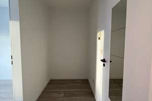 Von priv. - schönes 1-Zi. Single-Appartement in Paderborn Schloß Neuhaus, ruhige Lage m. Balkon 2.OG – Die vollständige Adresse der Immobilie erhältst du vom Anbieter., 33104 Schloß Neuhaus, Paderborn – Vorschaubild 6