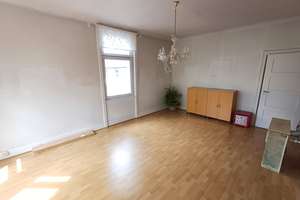 !Top Wohnung,EBK neuwertig (Ablöse),Veranda verglast,Erker,Altbau,3-Meter-Decken,ÖPNV/Park/SWR-Nähe – Stöckachstraße 2, 70190 Stöckach, Stuttgart – Vorschaubild 4