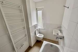 Erstbezug nach Sanierung | Moderne 2-Zimmer-Wohnung | oberste Etage – Paulstraße 21, 42287 Barmen, Wuppertal – Vorschaubild 4