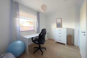 Reserviert! Neuwertiger Bungalow mit Erdwärmepumpe und Naturblick – Diepholz (Kreis) – Vorschaubild 26