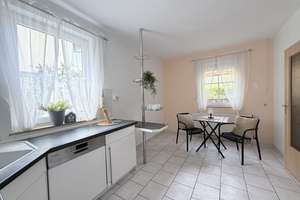 Doppelhaushälfte direkt am "Grünen Bogen" mit Keller, 2 Terrassen und Garage - ideal für Familien – Die vollständige Adresse der Immobilie erhältst du vom Anbieter., 4329 Paunsdorf, Leipzig – Vorschaubild 5