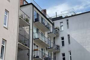 Dachgeschosswohnung mit großer Terrasse - A – Die vollständige Adresse der Immobilie erhältst du vom Anbieter., 20259 Eimsbüttel (Ortsteil), Hamburg – Vorschaubild 2