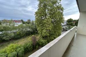 ruhig gelegene 4-Zimmer-Wohnung mit Balkon – Schönbachstrasse 12, 86154 Oberhausen-Nord, Augsburg – Vorschaubild 7