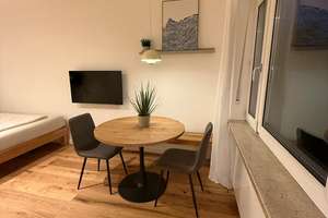 Helles, hochwertig saniertes & vollmöbliertes Apartment – unbefristet – Falkenstraße 44, 81541 Untere Au, München – Vorschaubild 5