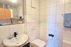 Weitsicht garantiert! Helle 4,5 Zimmer Maisonette-Wohnung in Reutlingen am Fuße des Georgenbergs – Die vollständige Adresse der Immobilie erhältst du vom Anbieter., 72762 Reutlingen-Mitte, Reutlingen – Vorschaubild 19