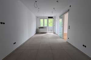 ++TOP komplett neu renovierte 2,5 ZKB++Einbauküche++Balkon++Parkett – Schifferstadter Str. 27, 68219 Rheinau, Mannheim – Vorschaubild 3