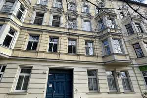 3 Zimmer Wohnung inkl. EBK mitten im Kiez