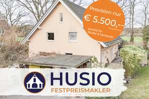 Moderne energieeffiziente Doppelhaushälfte in ruhiger Wohnlage mit großem Garten und Doppelcarport