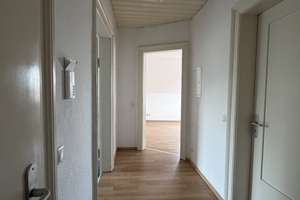 Sonnige 2,5-Zimmerwohnung an der Wertach | EBK | ab 01.08. – Die vollständige Adresse der Immobilie erhältst du vom Anbieter., 86153 Rechts der Wertach, Augsburg – Vorschaubild 11