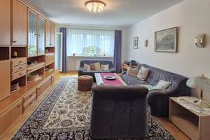 Großzügige 3-Zimmer-Eigentumswohnung mit Einzelgarage in begehrter Lage von Erlangen !