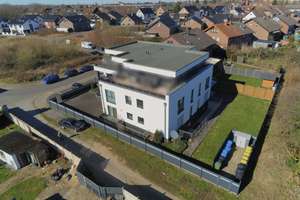 Zukunftssichere Kapitalanlage:
Energieeffizientes Mehrfamilienhaus mit 7
Wohneinheiten – Die vollständige Adresse der Immobilie erhältst du vom Anbieter., 52351 Wörthsiedlung, Düren – Vorschaubild 4