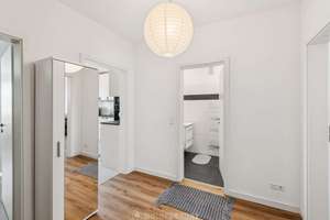 Mitten in Düsseldorf – mit Blick ins Grüne - Hochwertig sanierte 2,5 Zimmer Wohnung – Die vollständige Adresse der Immobilie erhältst du vom Anbieter., 40239 Düsseltal, Düsseldorf – Vorschaubild 7