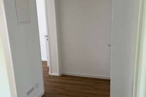 Frisch renovierte 2 ZKB Wohnung in Ludwigshafen-Mitte-Top S-Bahn-Anbindung! – 67059 Mitte, Ludwigshafen am Rhein – Vorschaubild 12
