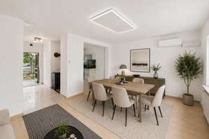 Familienfreundliches Reihenmittelhaus mit Garten, Balkon und Potenzial in Haunstetten – Die vollständige Adresse der Immobilie erhältst du vom Anbieter., 86179 Haunstetten-West, Augsburg – Vorschaubild 7
