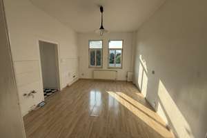 Helle 2-Zimmer Wohnung WG geeignet  – Kahlaische Straße 42, 7745 Jena-Süd, Jena – Vorschaubild 4