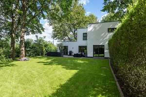 Lichtgeflutetes Haus mit großen Garten am Lerchesberg – 60598 Sachsenhausen-Süd, Frankfurt am Main – Vorschaubild 4