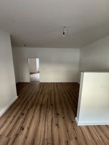 Attraktive 2-Zimmer-Wohnung  Erstbezug nach kompletter Sanierung