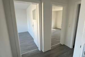 Frisch renovierte 3-Zimmer-Erdgeschosswohnung in gepflegtem Mehrfamilienhaus – Breslauer Strasse 28, 38239 Thiede, Salzgitter – Vorschaubild 6