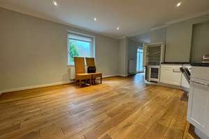 Verfügbar ab 01.10.: 2-Zimmer-Wohnung mit offener Küche, zwei Balkonen und TG-Platz in Uhlenhorst! – Die vollständige Adresse der Immobilie erhältst du vom Anbieter., 22085 Uhlenhorst, Hamburg – Vorschaubild 5