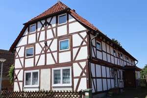 Historischer Charme – modernisierte Fachwerk-Doppelhaushälfte mit großem, idyllischem Garten – Die vollständige Adresse der Immobilie erhältst du vom Anbieter., 38259 Ringelheim, Salzgitter – Vorschaubild 5