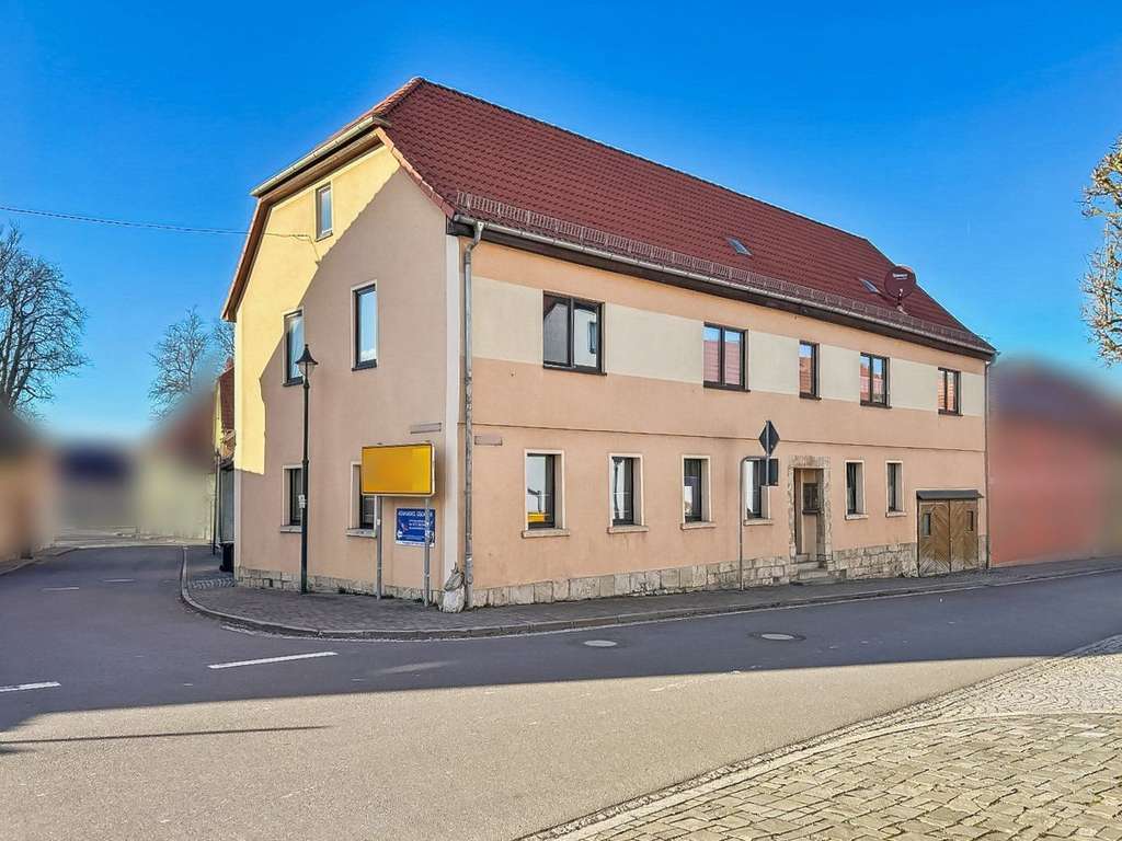 Immobilie in Magdala - Mehrfamilienhaus mit Nebengelass in Magdala - Bild 0