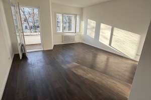 Charmante 1-Zimmer-Wohnung mit Balkon in ruhiger Wilmersdorfer Lage – Tharandter Str. 5, 10717 Wilmersdorf, Berlin – Vorschaubild 1