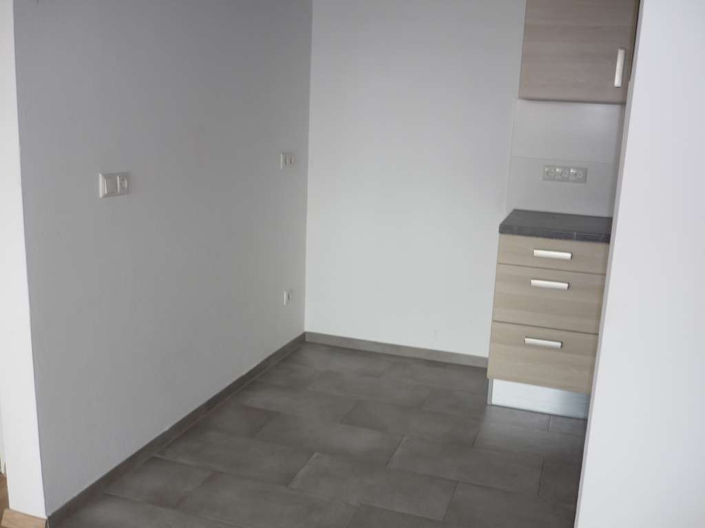 Immobilie in Eching - Helle 1-Zimmer Wohnung mit Balkon im 2. OG in Eching - Bild 4