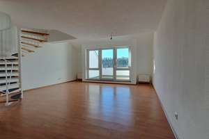 Helle 2-Zi.-Maisonette-Wohnung, mit Weitblick - Lauffen