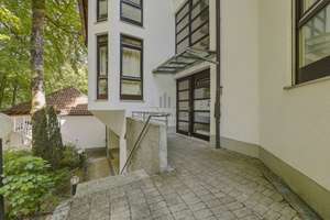 Luxuriös Wohnen mit offenem Kamin und traumhaftem Ausblick in Bestlage von Solln – Die vollständige Adresse der Immobilie erhältst du vom Anbieter., 81479 Thalkirchen, München – Vorschaubild 45