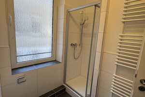 Erstbezug nach Renovierung, schöne Wohnung mit Einbauküche in unmittelbarer Nähe zur RWTH – Königstraße 62, 52064 Aachen – Vorschaubild 7