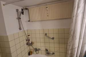 540 Es ist alles drinnen und warm.   – Nürburger Straße 22 Karapouliou , 90762 Stadtpark, Stadtgrenze, Fürth – Vorschaubild 9