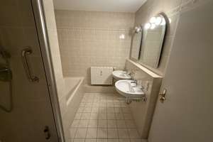 Schöne 3-Zimmer-Wohnung in Augsburg-Göggingen – Erzgebirgstraße 24, 86199 Göggingen-Nordost, Augsburg – Vorschaubild 10