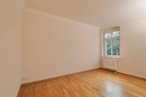 NÄHE BÜRGERPARK PANKOW - MIT FAHRSTUHL -  2 BALKONE, PARKETTBODEN, HOHE DECKEN & NEUES BAD – Schönholzer Str. 7 aa, 13187 Pankow (Ortsteil), Berlin – Vorschaubild 8