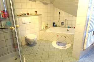 *NEU* WOW CHARMANTES & HOCHWERTIGES EINFAMILIENHAUS – Die vollständige Adresse der Immobilie erhältst du vom Anbieter., 93354 Biburg – Vorschaubild 3