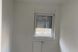 Renoviert.. 4-Zimmer-Wohnung mit Terrasse  in Stuttgart Bad Cannstatt – Saarstraße X, 70374 Winterhalde, Stuttgart – Vorschaubild 3