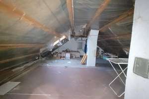 Doppelhaushälfte mit zwei Wohneinheiten – Die vollständige Adresse der Immobilie erhältst du vom Anbieter., 86163 Hochzoll-Süd, Augsburg – Vorschaubild 13