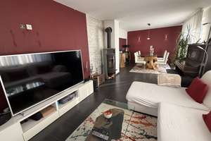 SCHÖNE DOPPELHAUSHÄLFTE MIT TOLLEM GARTEN – Die vollständige Adresse der Immobilie erhältst du vom Anbieter., 74177 Bad Friedrichshall – Vorschaubild 2