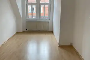 Schöne 3-Zimmer-Altbauwohnung 3.OG, citynah – Dieterichsstr. 30, 30159 Hannover – Vorschaubild 6