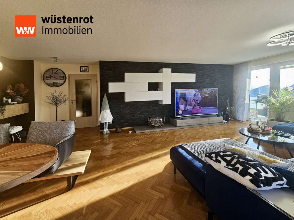 Immobilie in Neuhausen ob Eck - Moderne und großzügige 3-Zimmer-Wohnung mit ca. 110 m² Wohnfläche sowie Carport u. Außenstellplatz! - Bild 3