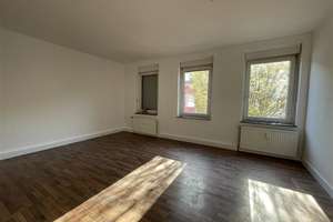 Charmante Wohnung mit durchdachter Raumaufteilung und separater Küche! – Vereinsstraße 37, 47799 Cracau, Krefeld – Vorschaubild 1